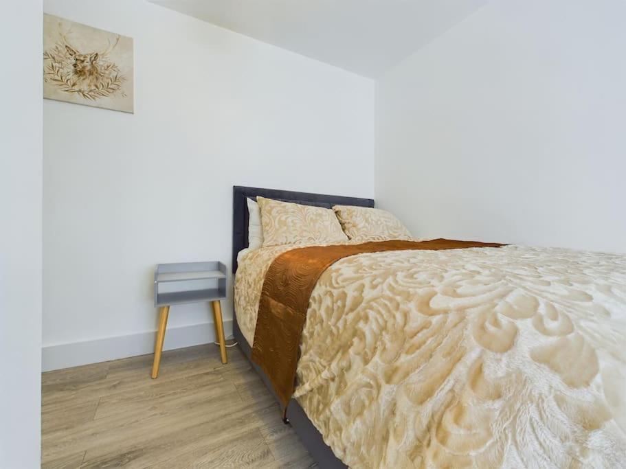 Fabulous Quiet Chelmsford Apartment - Free Parking Exterior photo